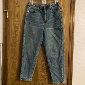 GUESS Los Angeles Classic Mom Jeans Size 31 Light Wash Straight Zip Front